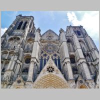 Cathédrale Saint-Étienne de Bourges, photo Zairon (Wikipedia).jpg